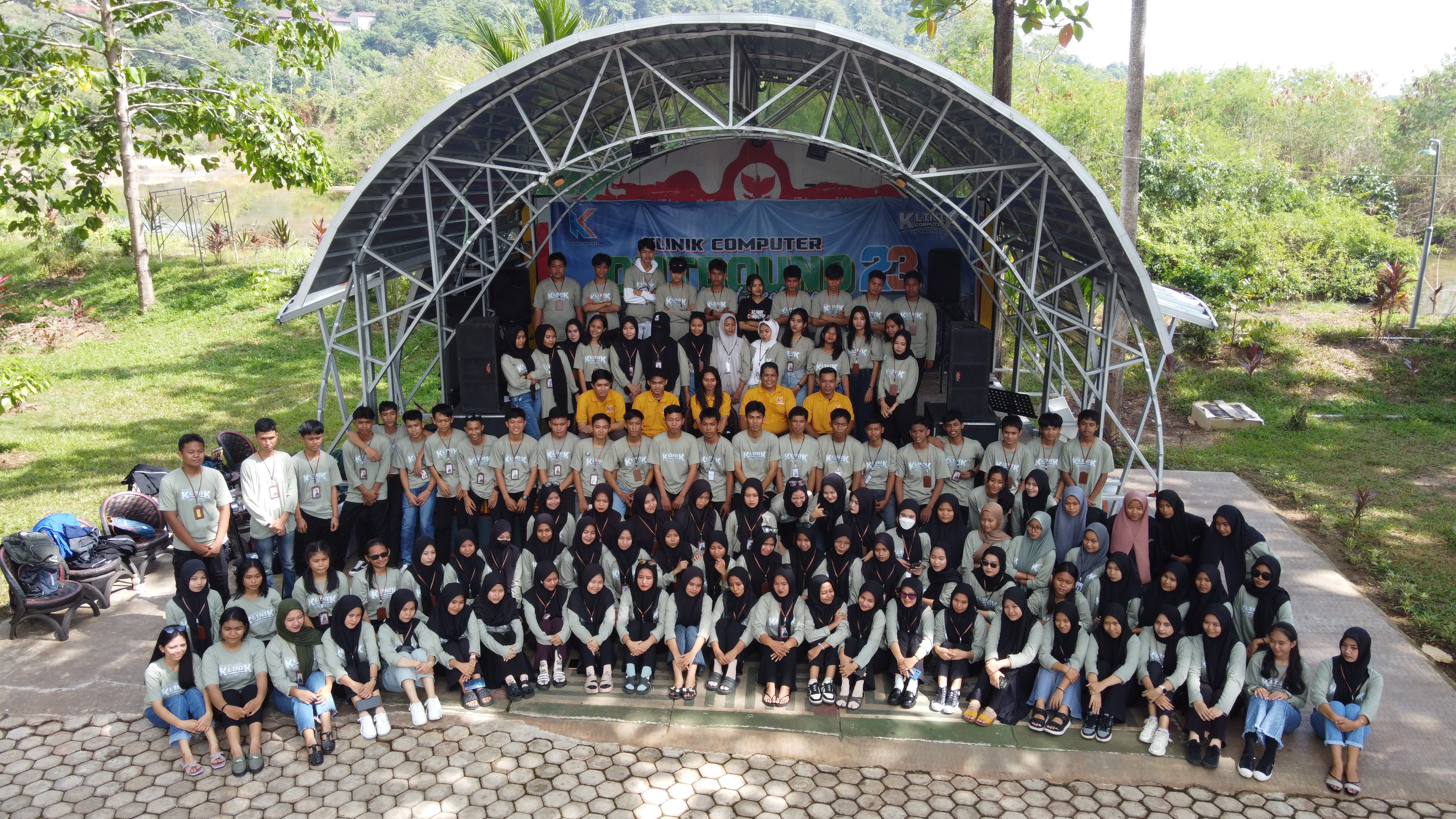 serunya-outbound-peserta-prakerin-klinik-computer